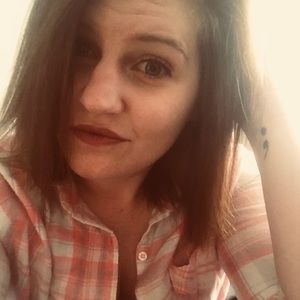 Meet your Posher, Sherilyn